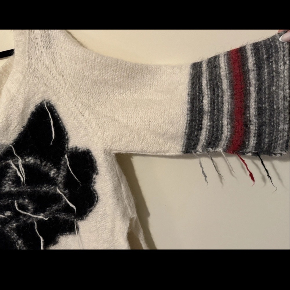 Free People Last Rose Sweater size XS/S - Picture 3 of 11